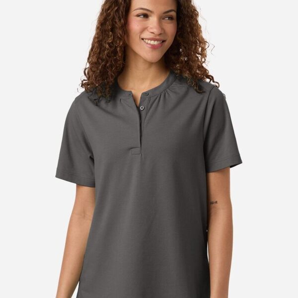 Women's Seaton Pebble Textured Polo Thumbnail