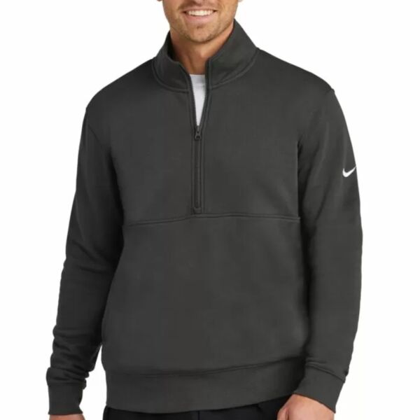 NIKE CLUB FLEECE SLEEVE SWOOSH 1/2 ZIP Thumbnail